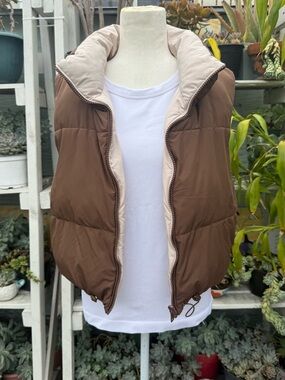Love Tree Reversible Puffer Vest in Brown and Cream